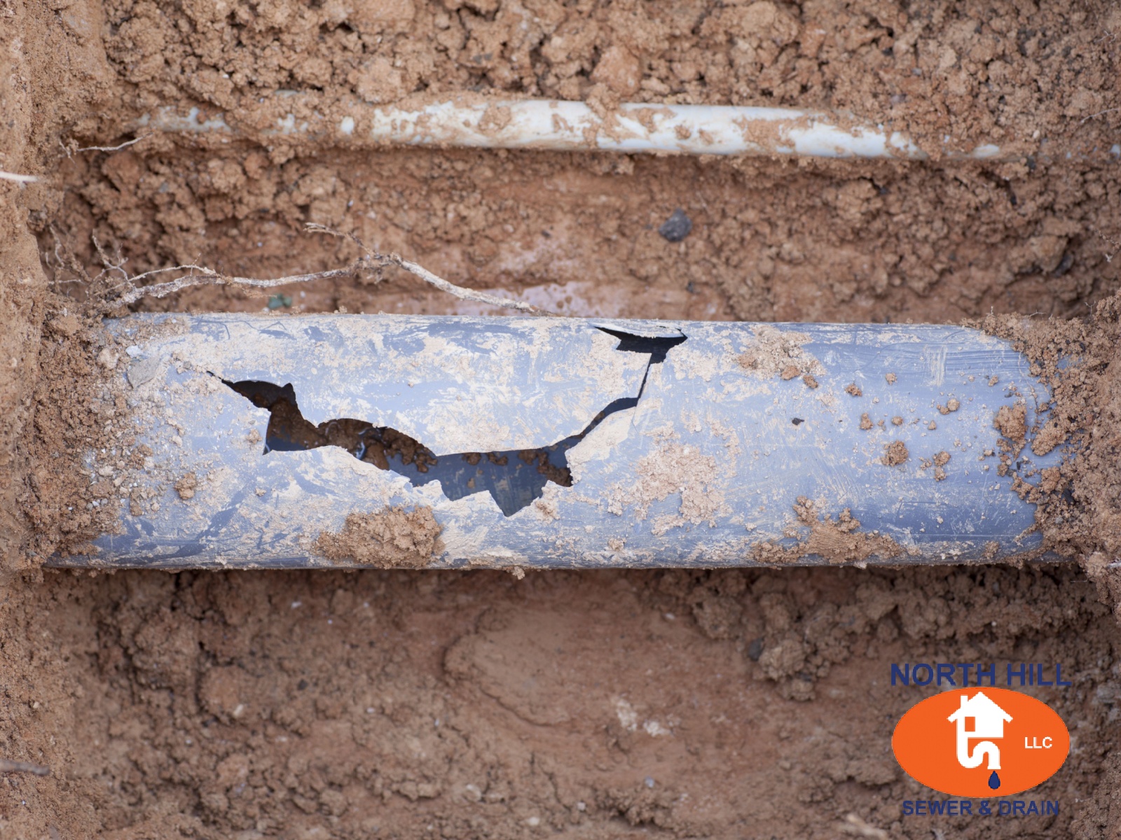 Cracked sewer pipe being repaired with trenchless pipe relining in Carnation WA